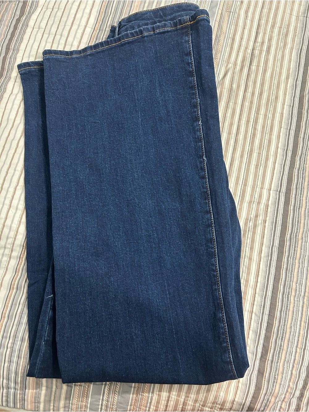 Fashion Nova Straight Leg Dark Blue Jeans - Picture 3 of 6
